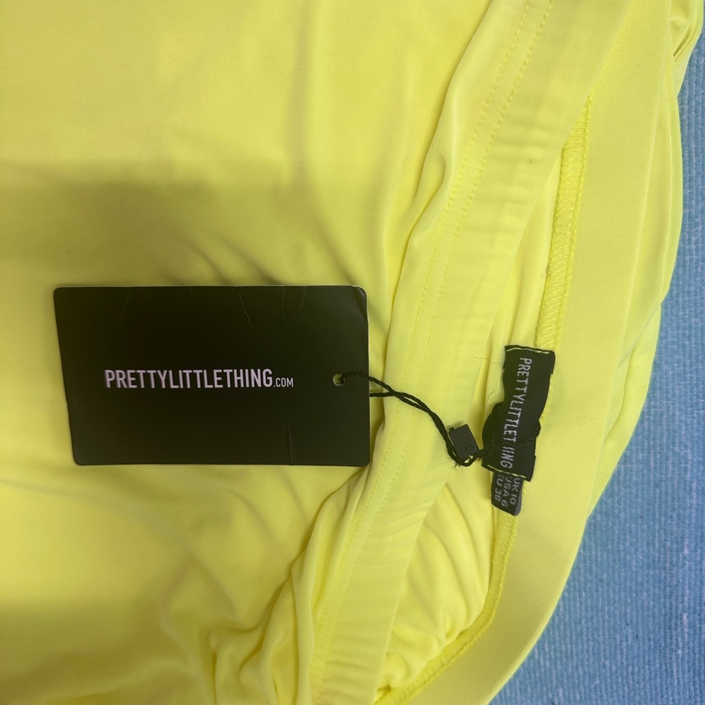 Pretty Little Thing Neon Skirt new with tags
